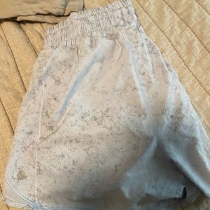 High waisted gray/blue color.. love these but they are too small.